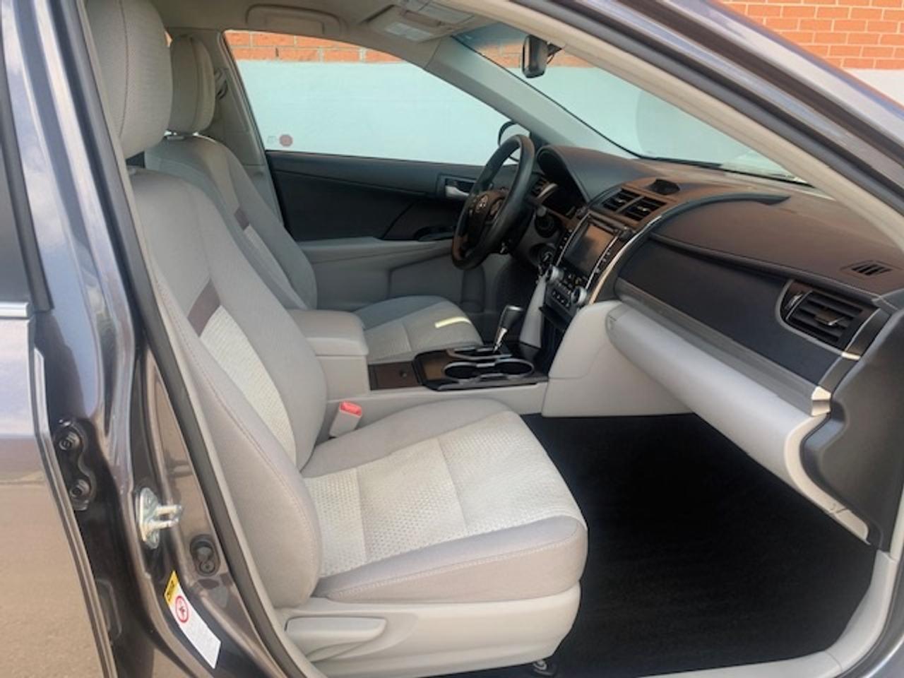 2014 Toyota Camry LE Photo