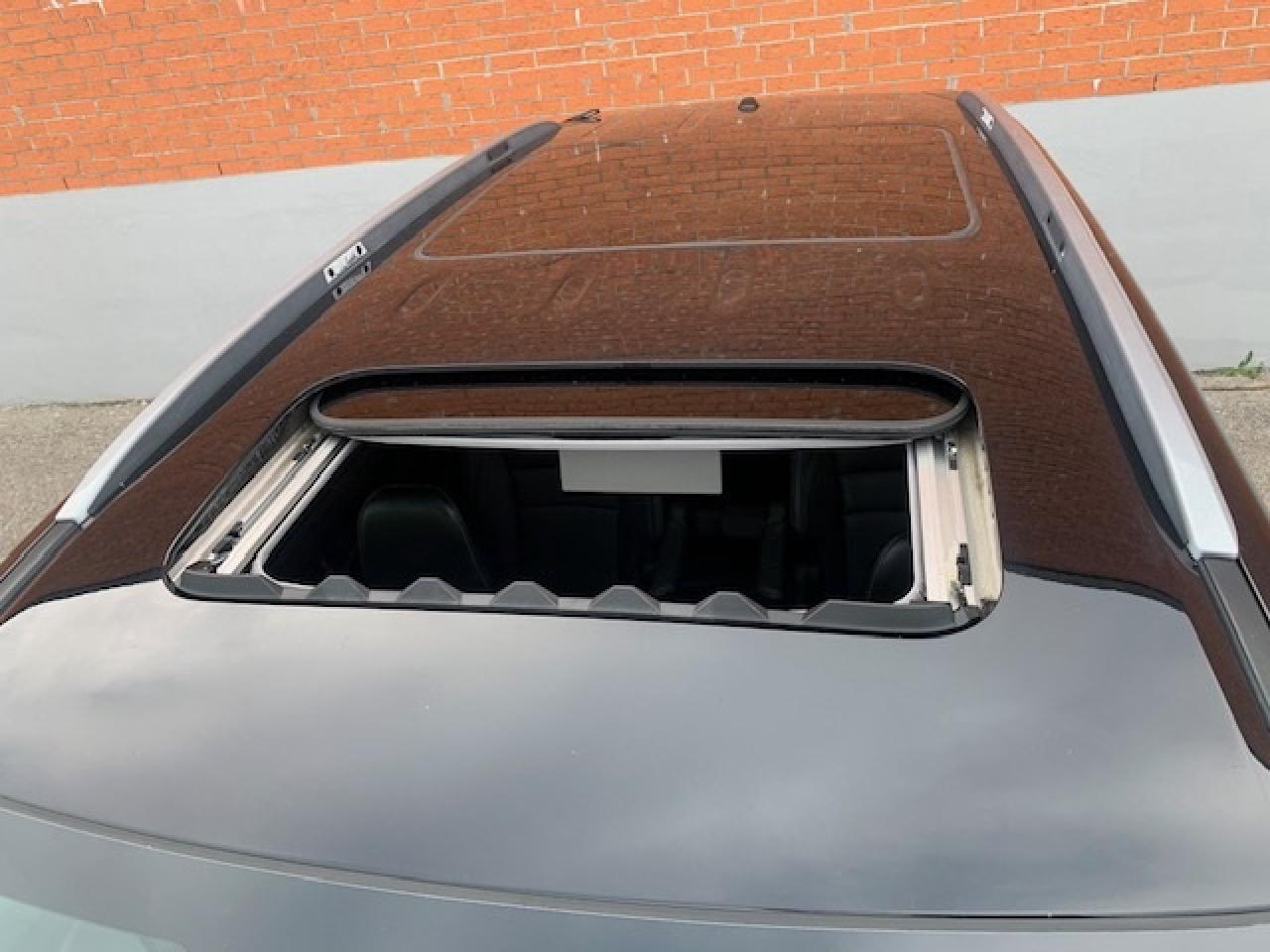 2017 Honda Pilot Touring AWD Photo