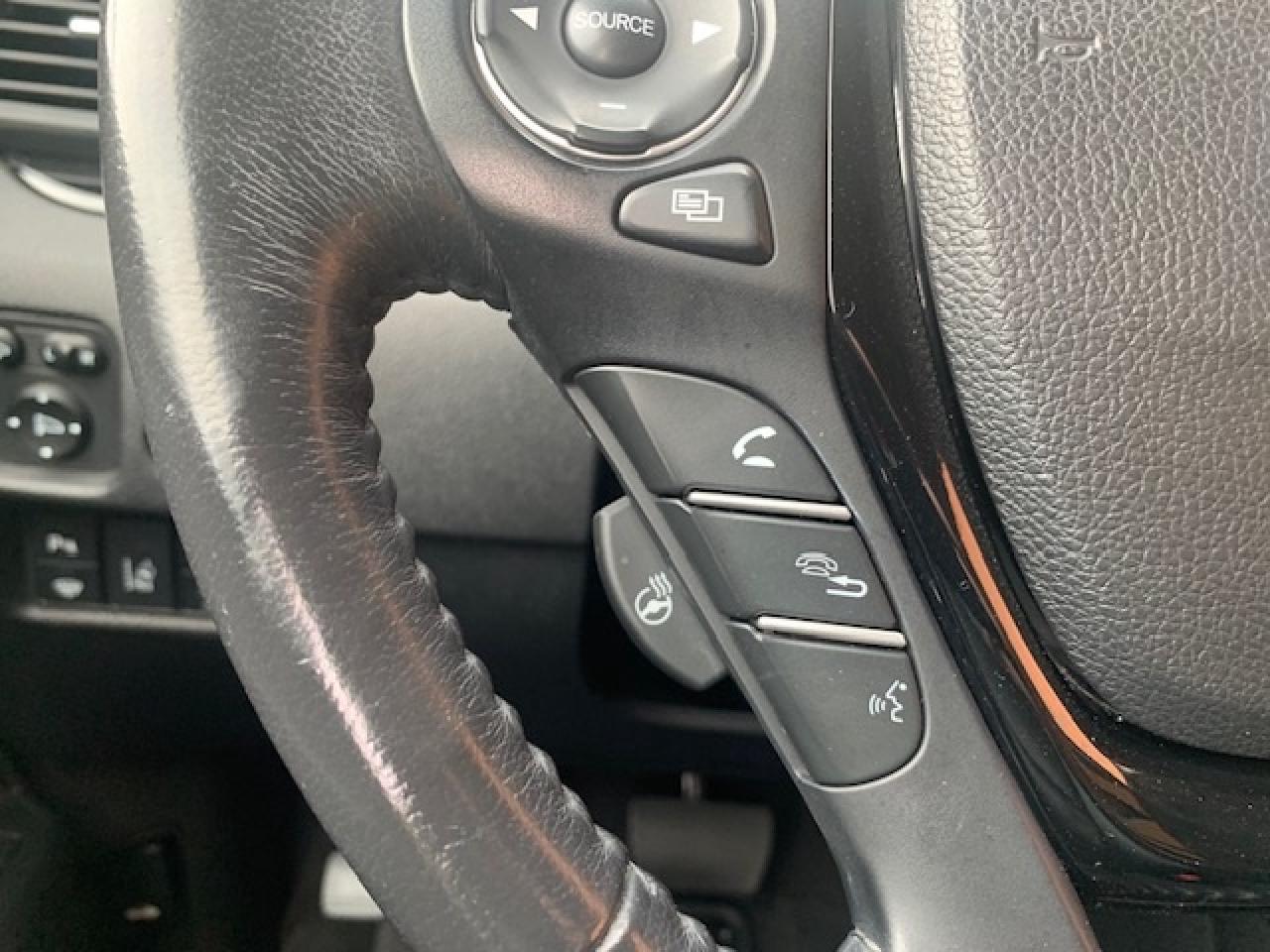 2017 Honda Pilot Touring AWD Photo