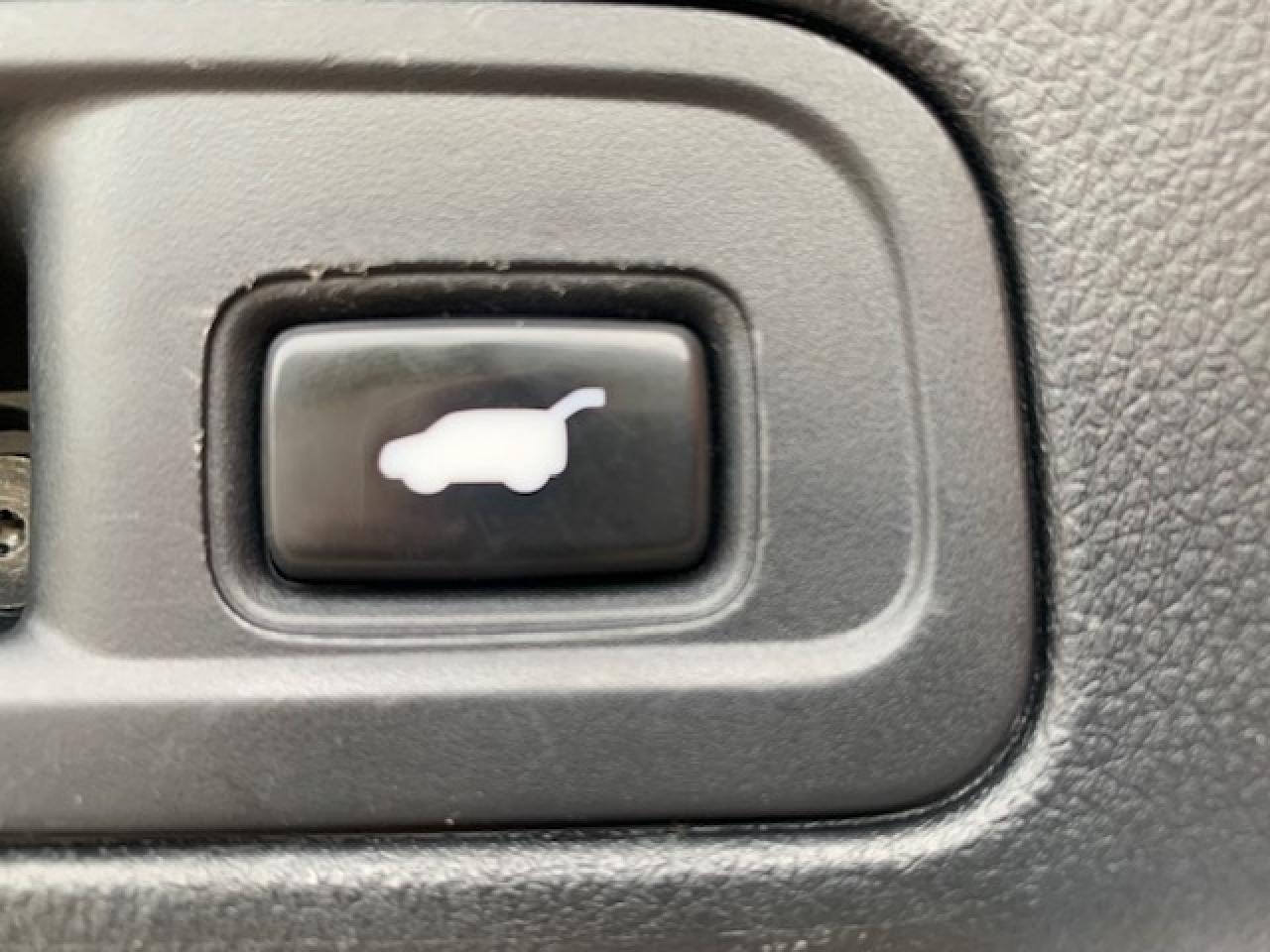 2017 Honda Pilot Touring AWD Photo