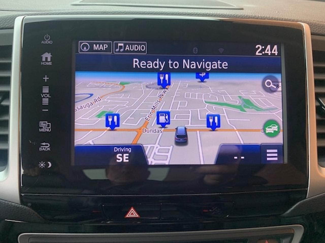 2017 Honda Pilot Touring AWD Photo