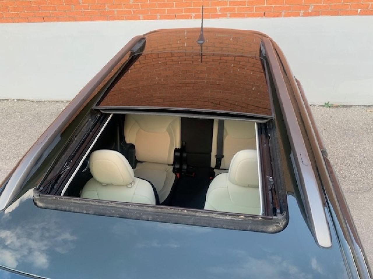 2016 Jeep Cherokee LATITUDE 4X4 V6 Photo