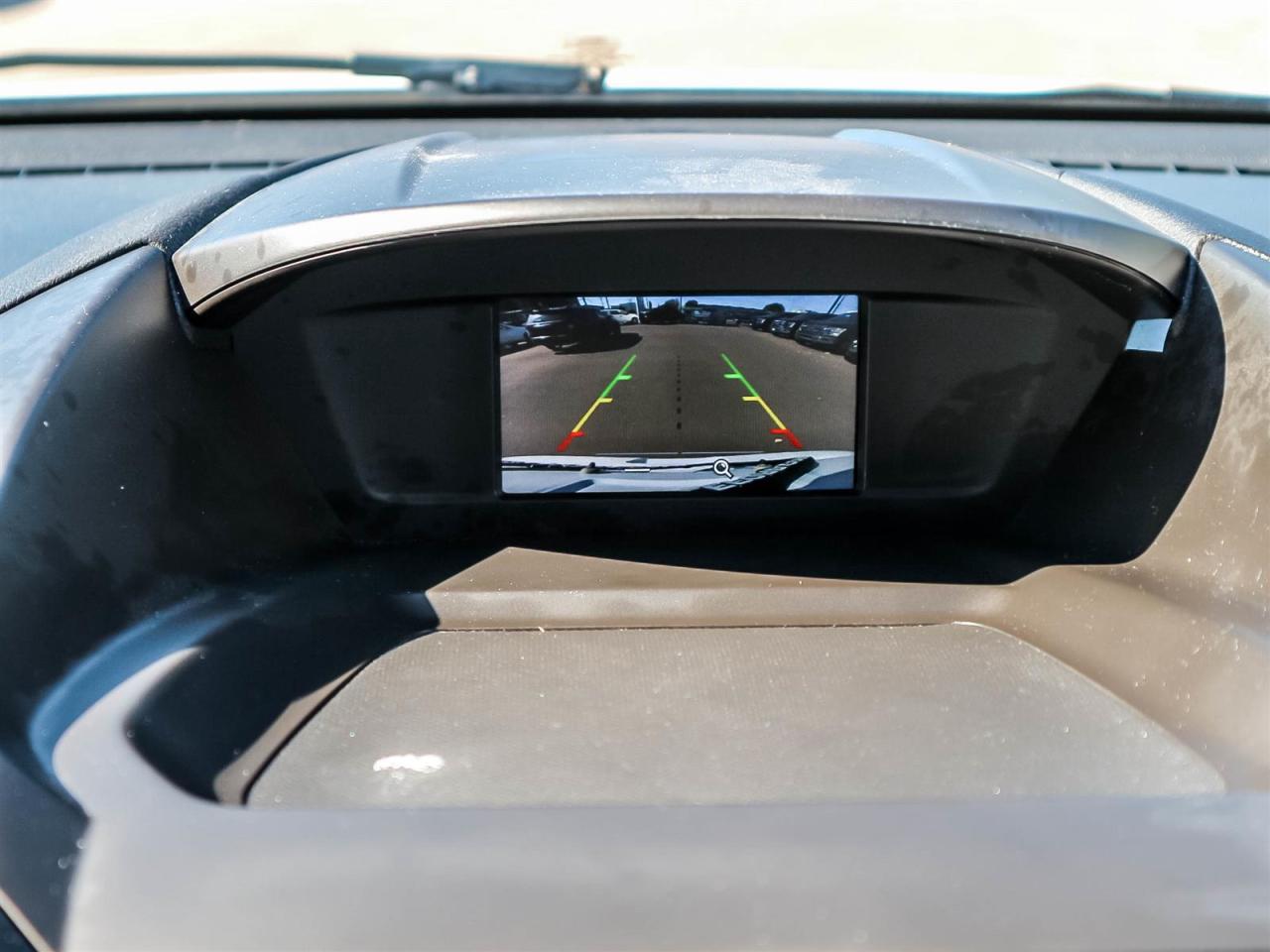 2018 Ford Escape SE,AWD,REAR CAM,BLUETOOTH,ALLOYS,H SEATS,NO ACCIDENT Photo