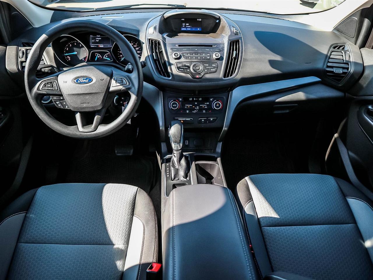 2018 Ford Escape SE,AWD,REAR CAM,BLUETOOTH,ALLOYS,H SEATS,NO ACCIDENT Photo