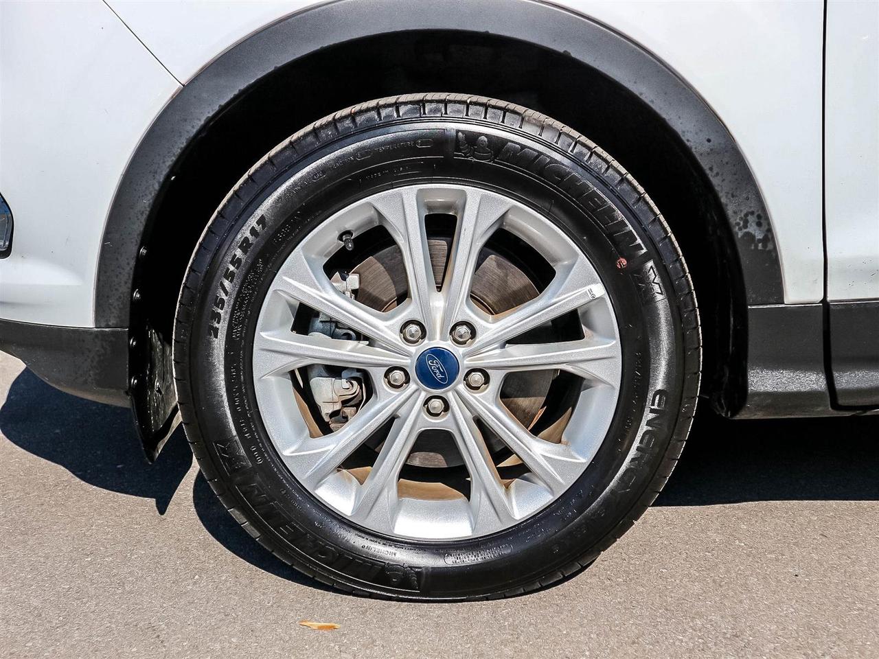 2018 Ford Escape SE,AWD,REAR CAM,BLUETOOTH,ALLOYS,H SEATS,NO ACCIDENT Photo