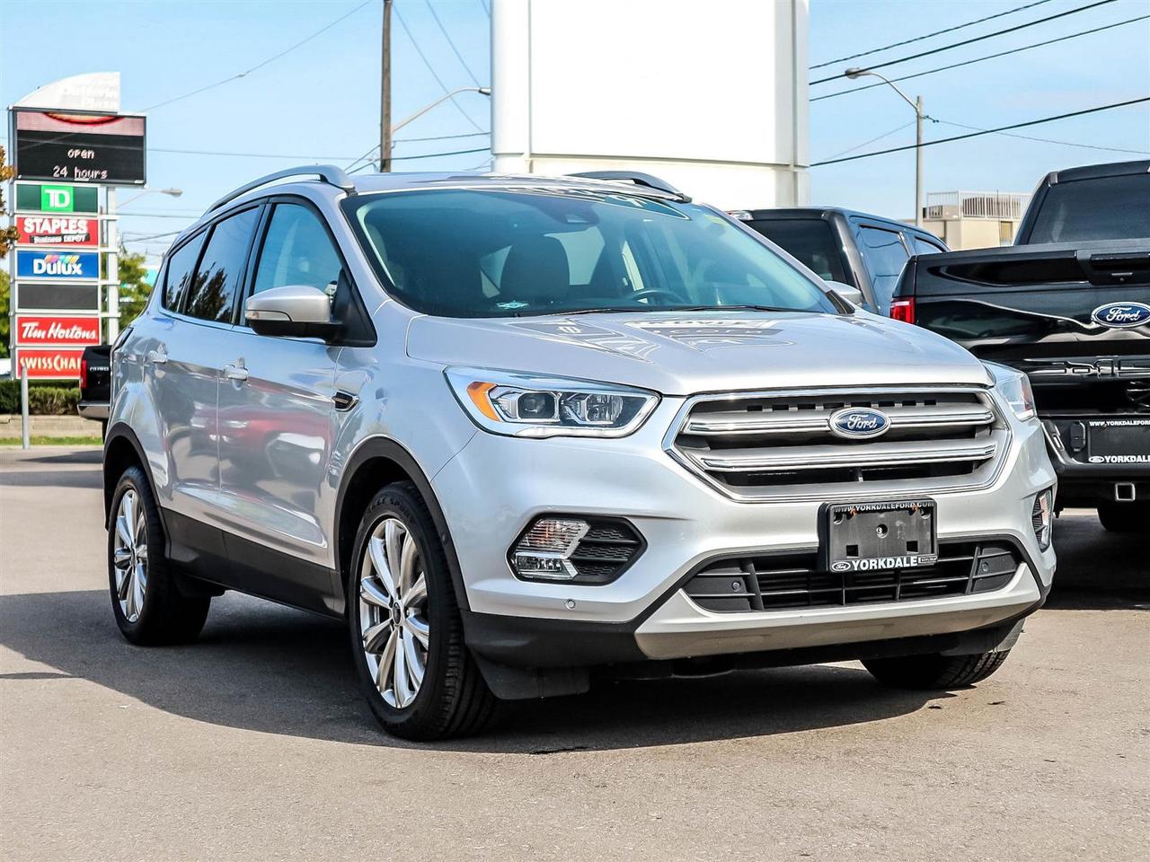 2017 Ford Escape TITANIUM AWD,NAVI,LEATHER,PANO ROOF,ALLOYS,ONE OWNER Photo