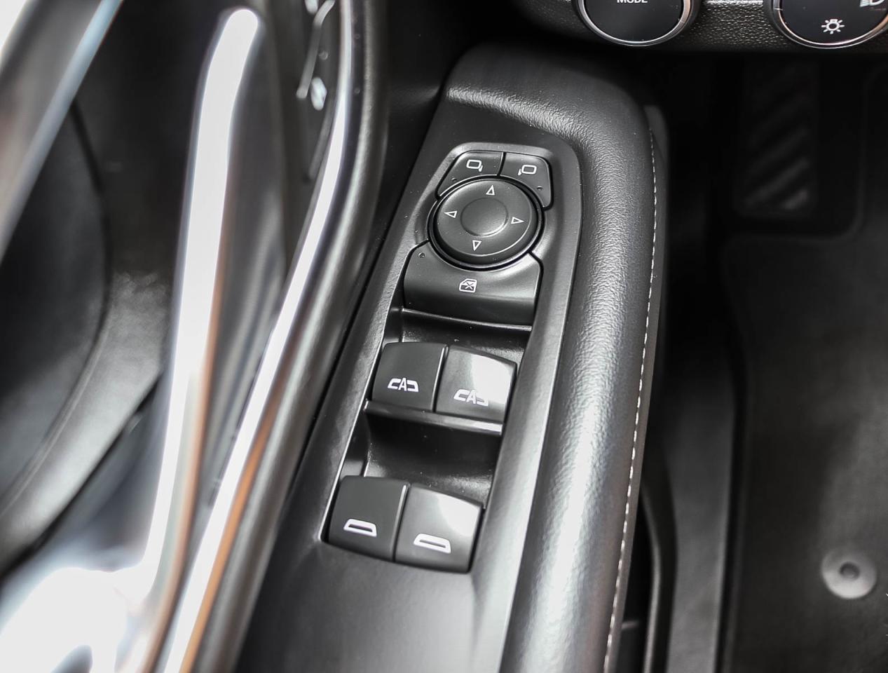 2023 Chevrolet Suburban LS Photo