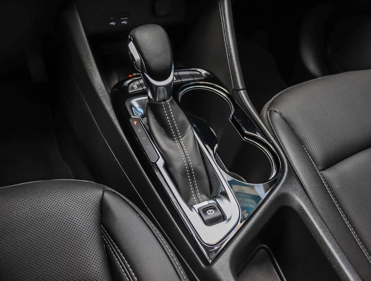 2024 Buick Encore GX Sport Touring Photo