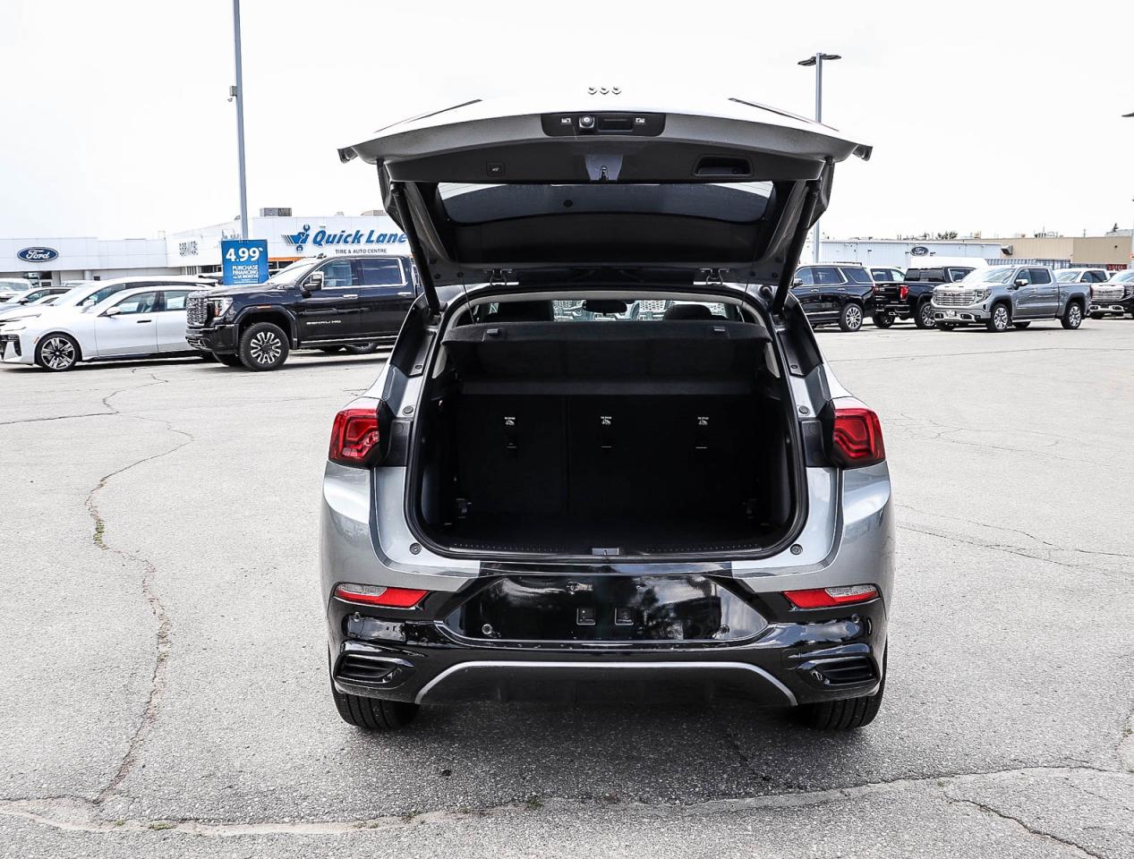 2024 Buick Encore GX Sport Touring Photo