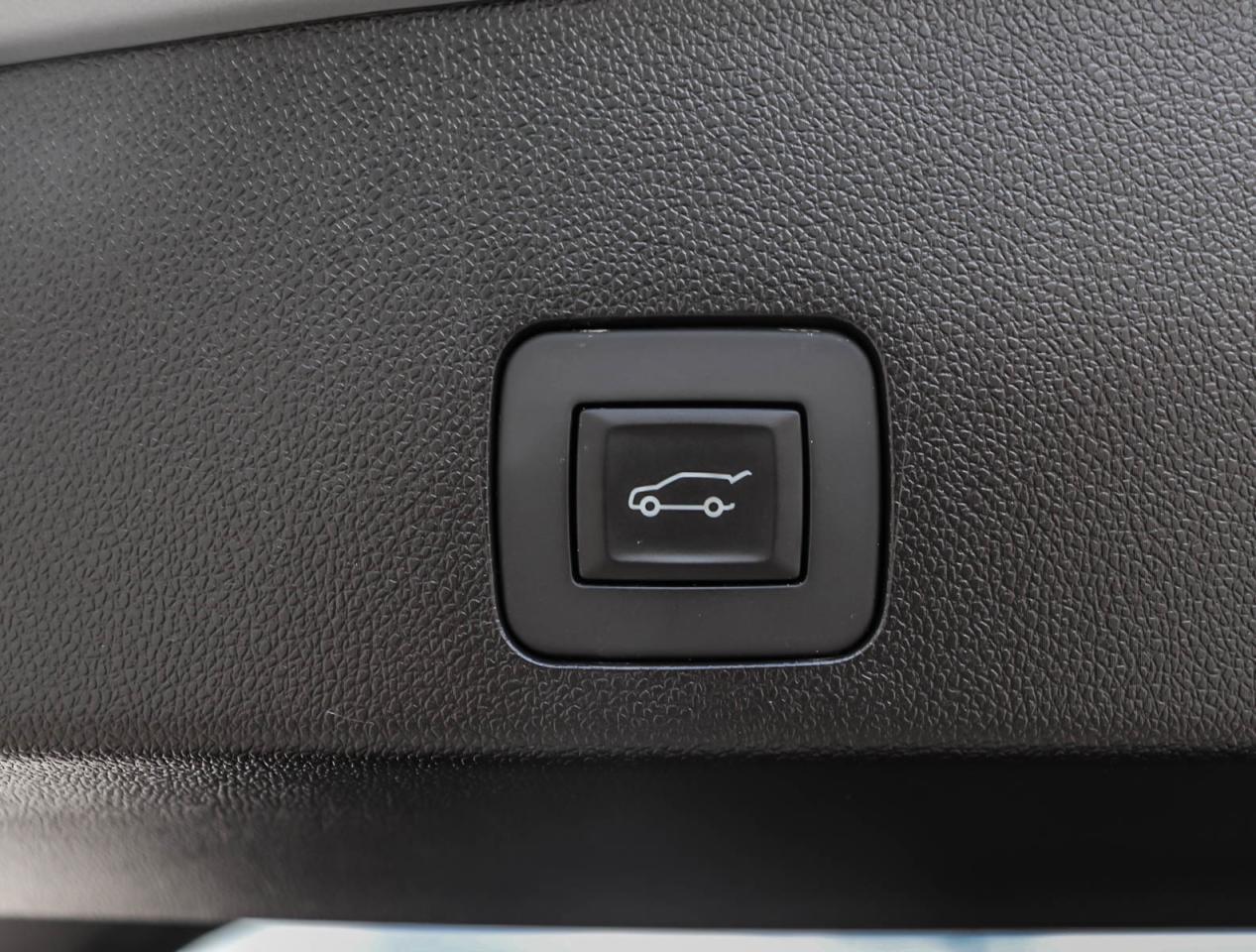 2024 Buick Encore GX Sport Touring Photo