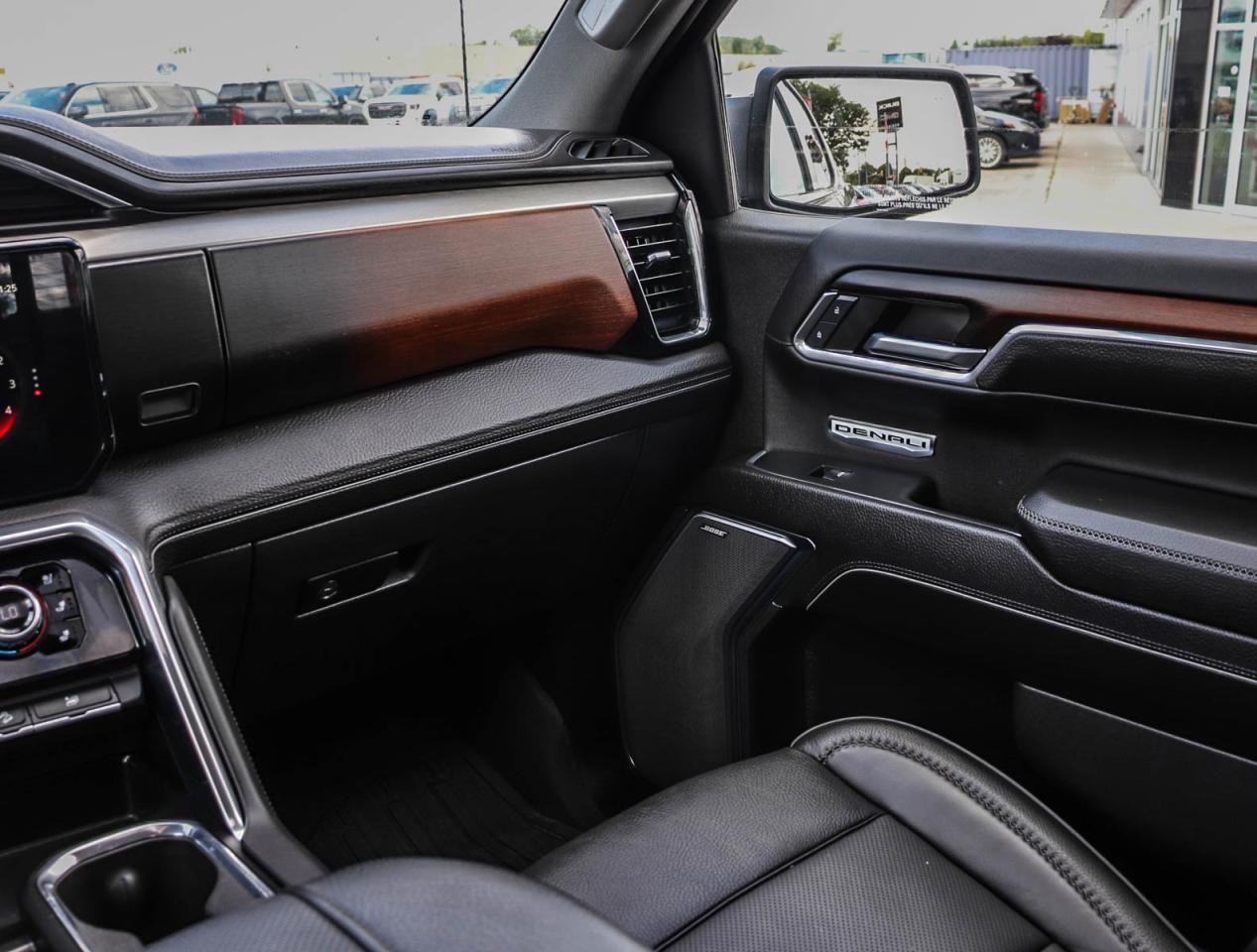 2024 GMC Sierra 1500 Denali Photo