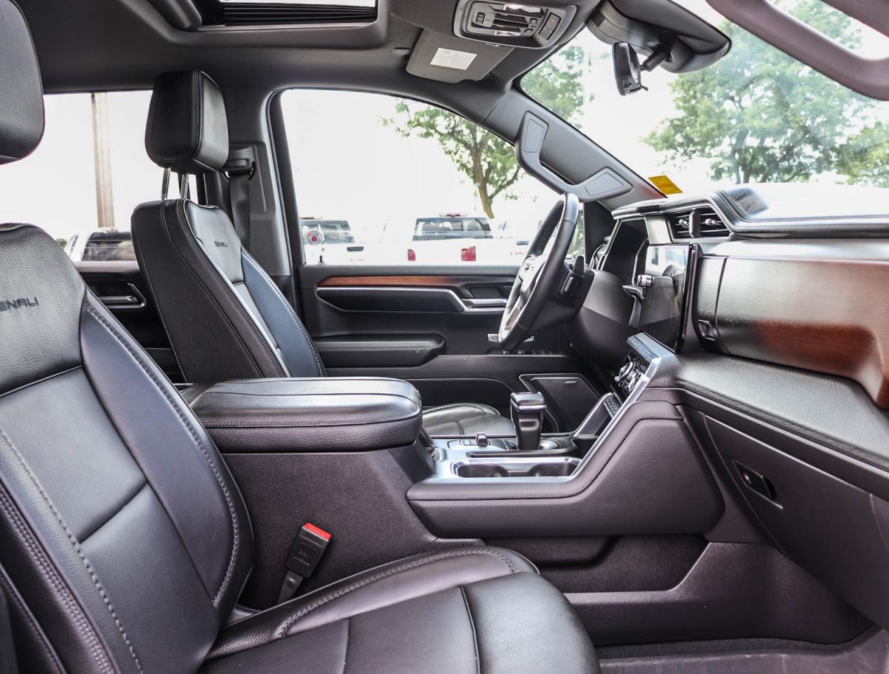 2024 GMC Sierra 1500 Denali Photo