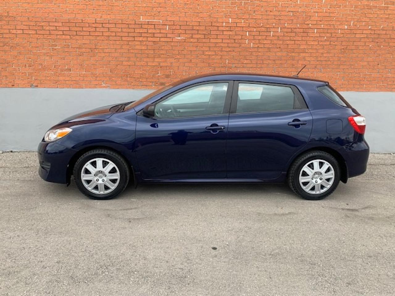 2014 Toyota Matrix  Photo