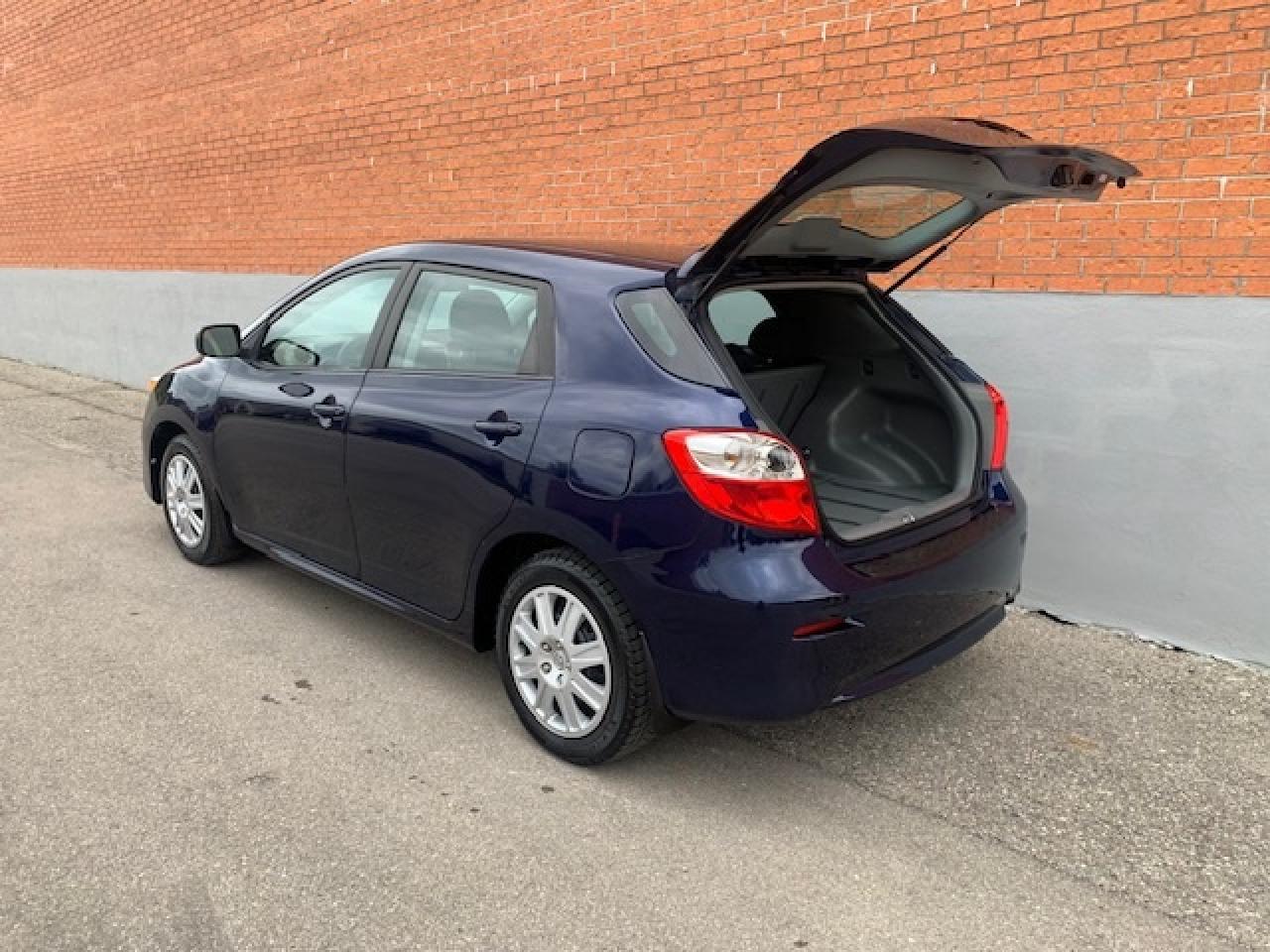 2014 Toyota Matrix  Photo