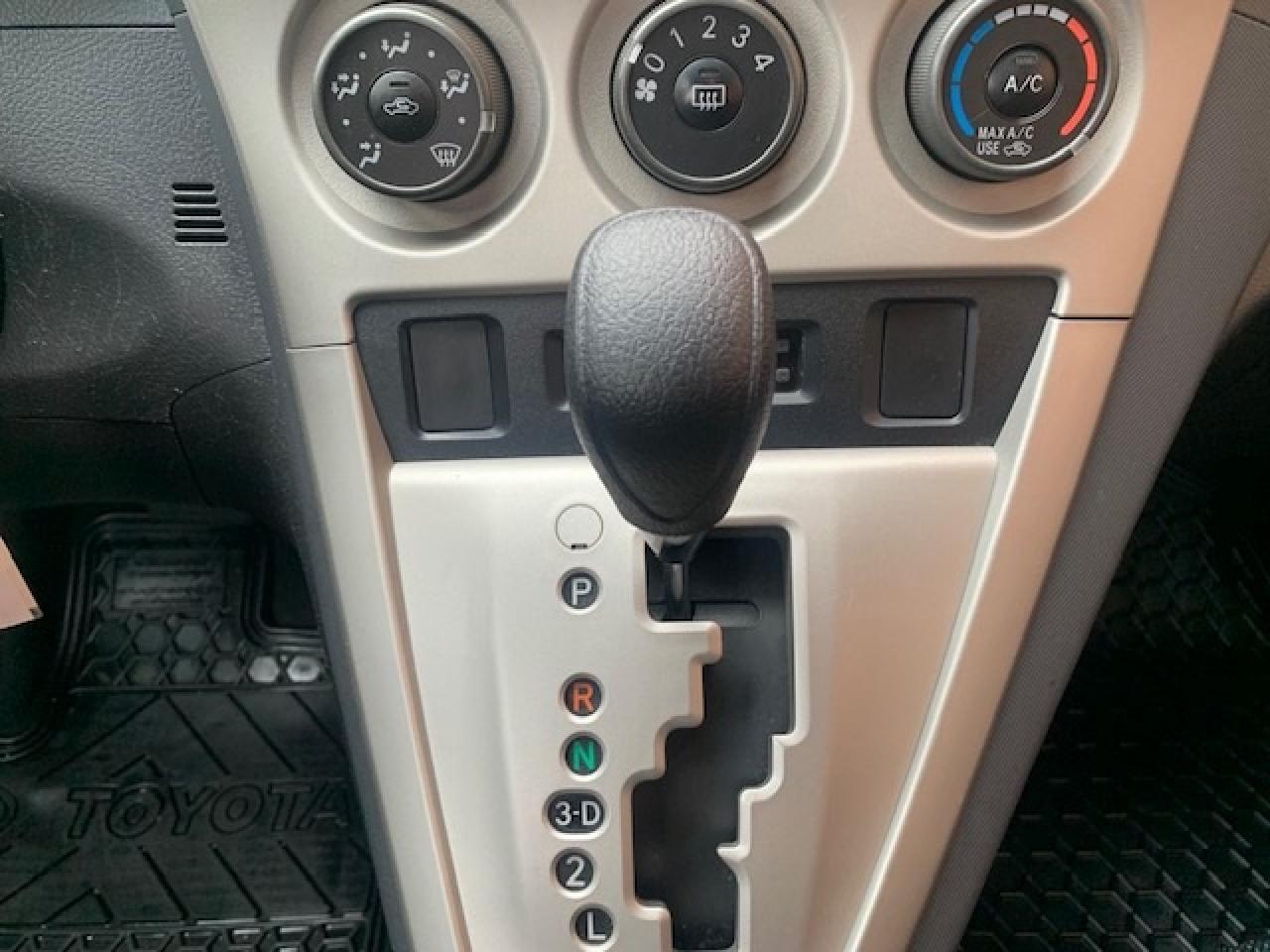 2014 Toyota Matrix  Photo