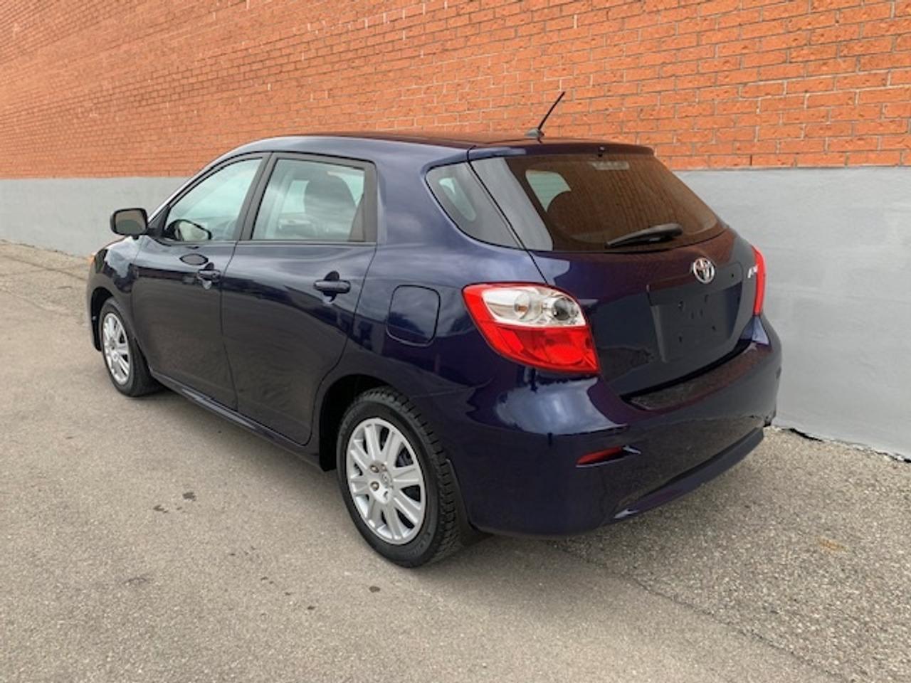 2014 Toyota Matrix  Photo