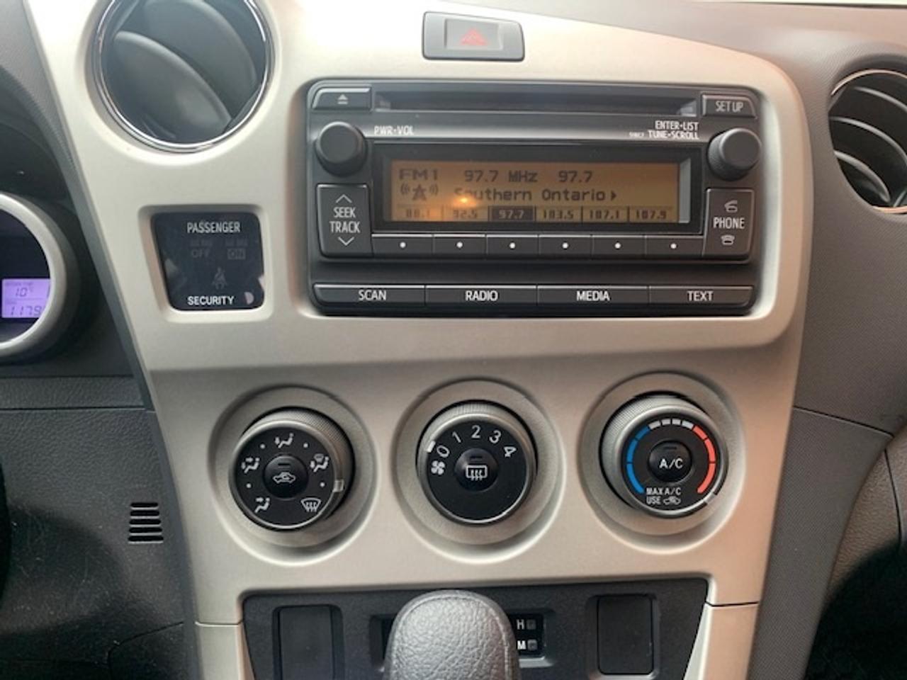 2014 Toyota Matrix  Photo