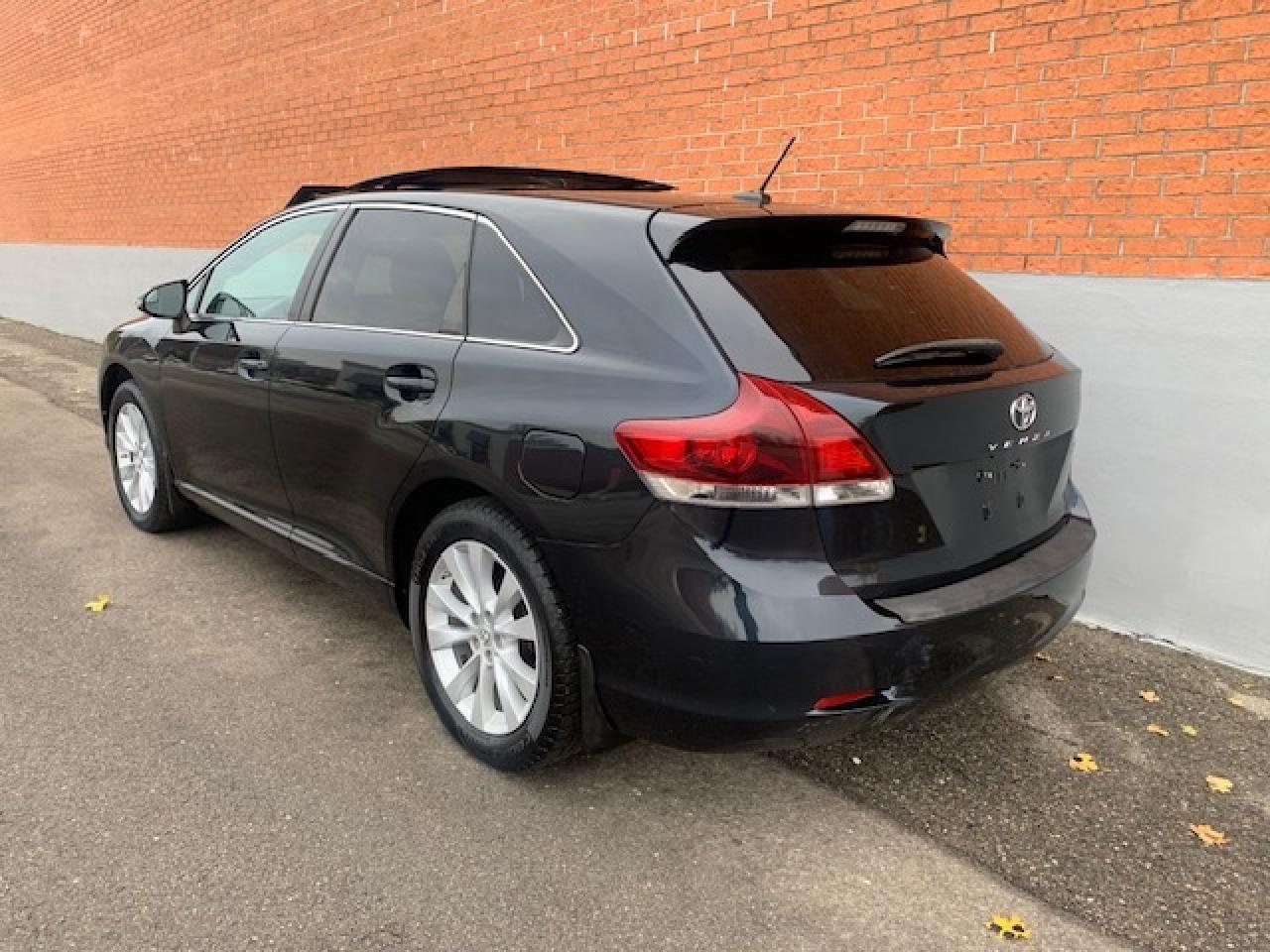 2013 Toyota Venza  Photo