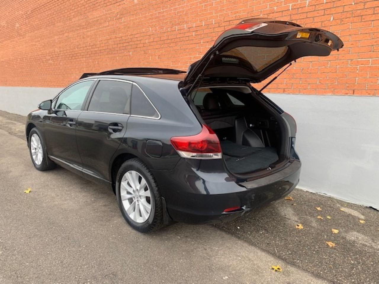 2013 Toyota Venza  Photo