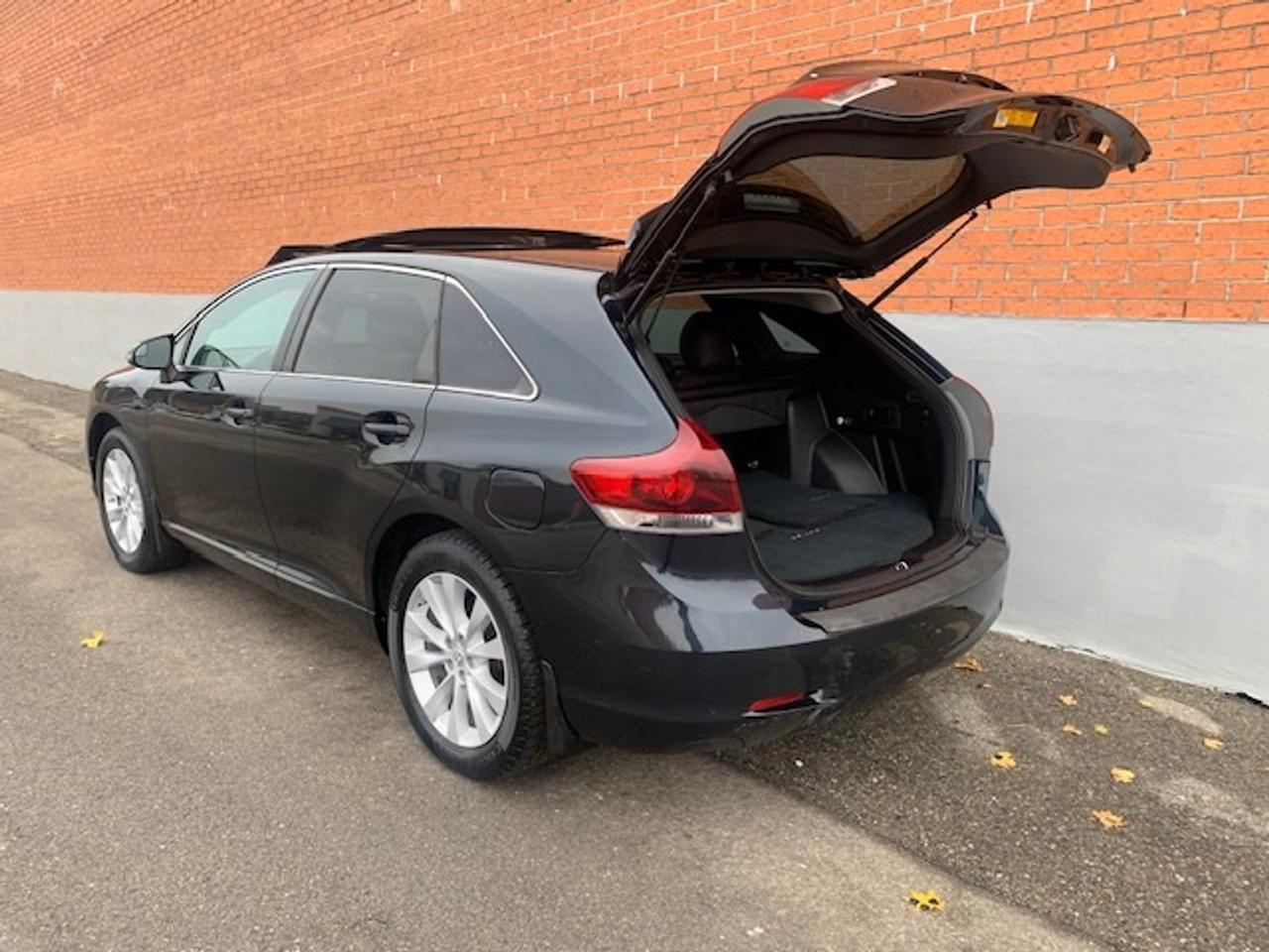 2013 Toyota Venza  Photo3