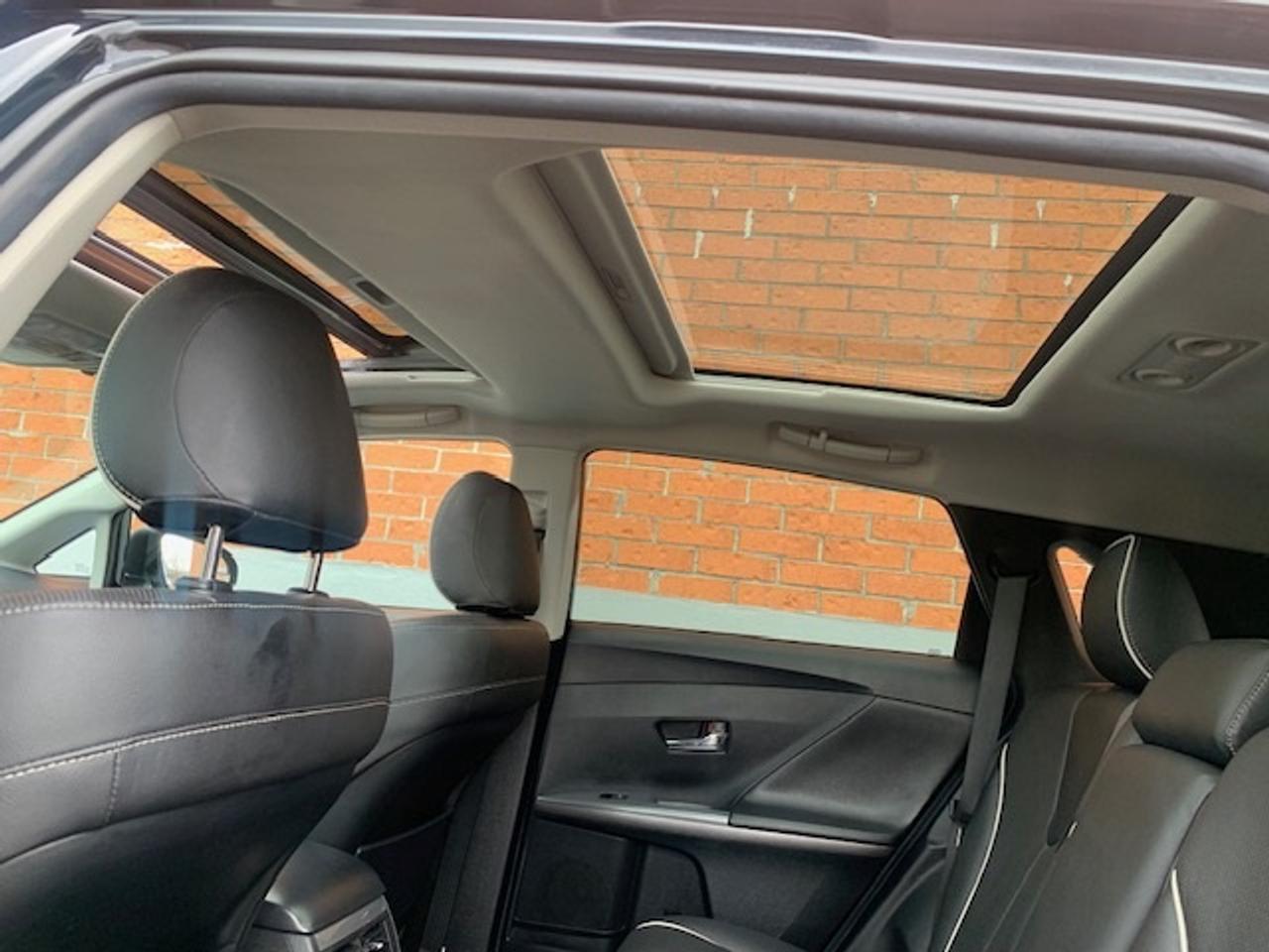 2013 Toyota Venza  Photo