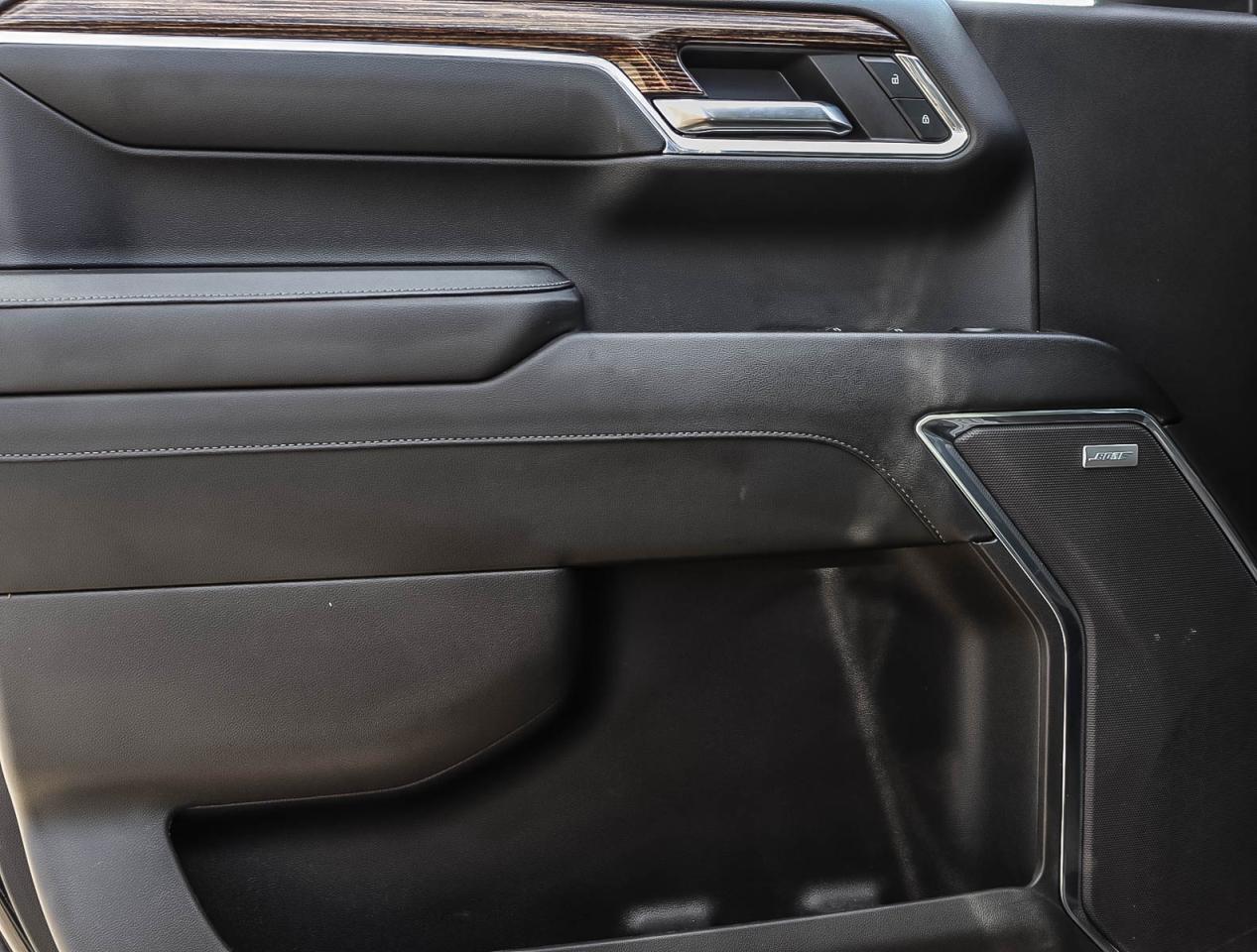 2024 GMC Sierra 1500 ELEVATION Photo