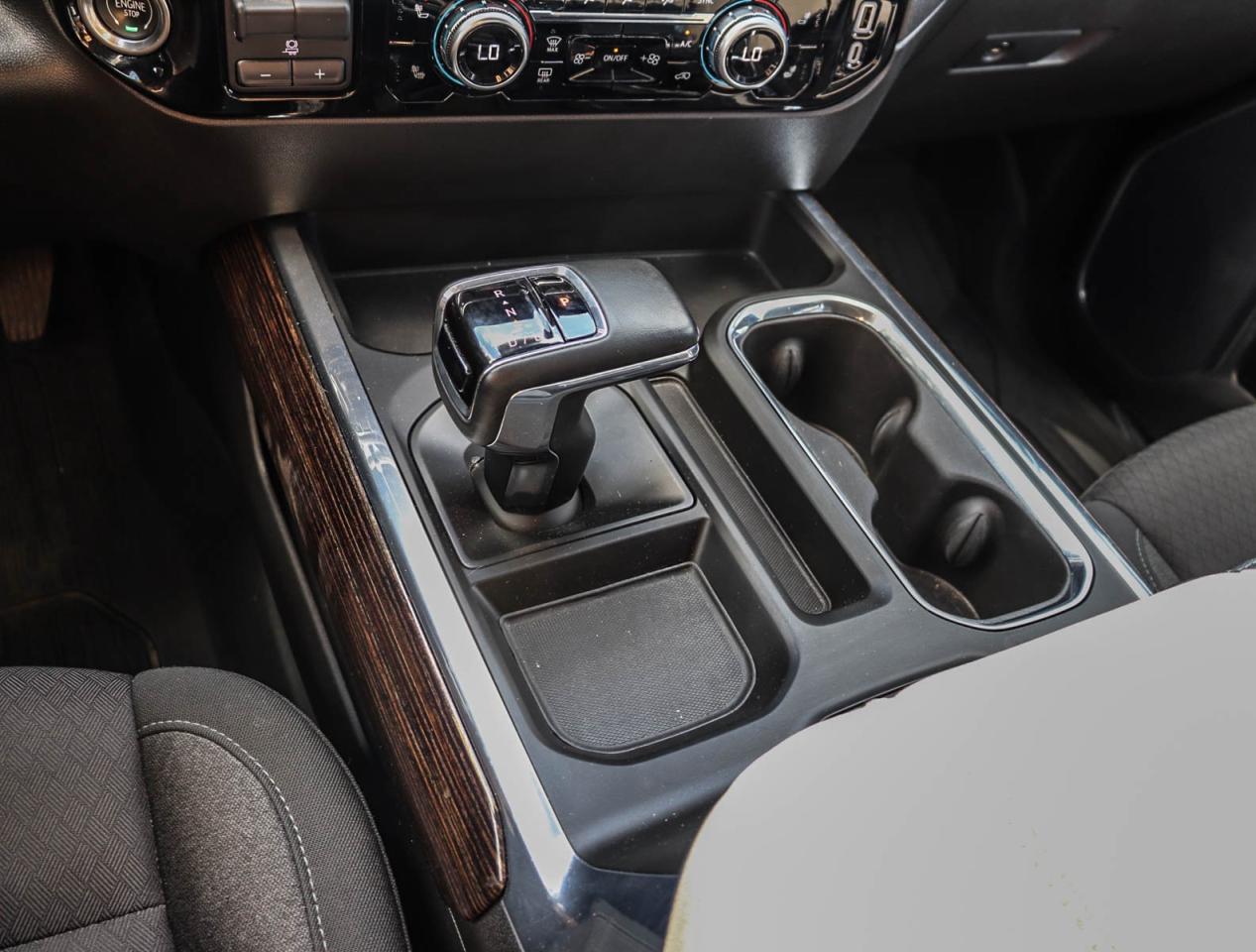 2024 GMC Sierra 1500 ELEVATION Photo