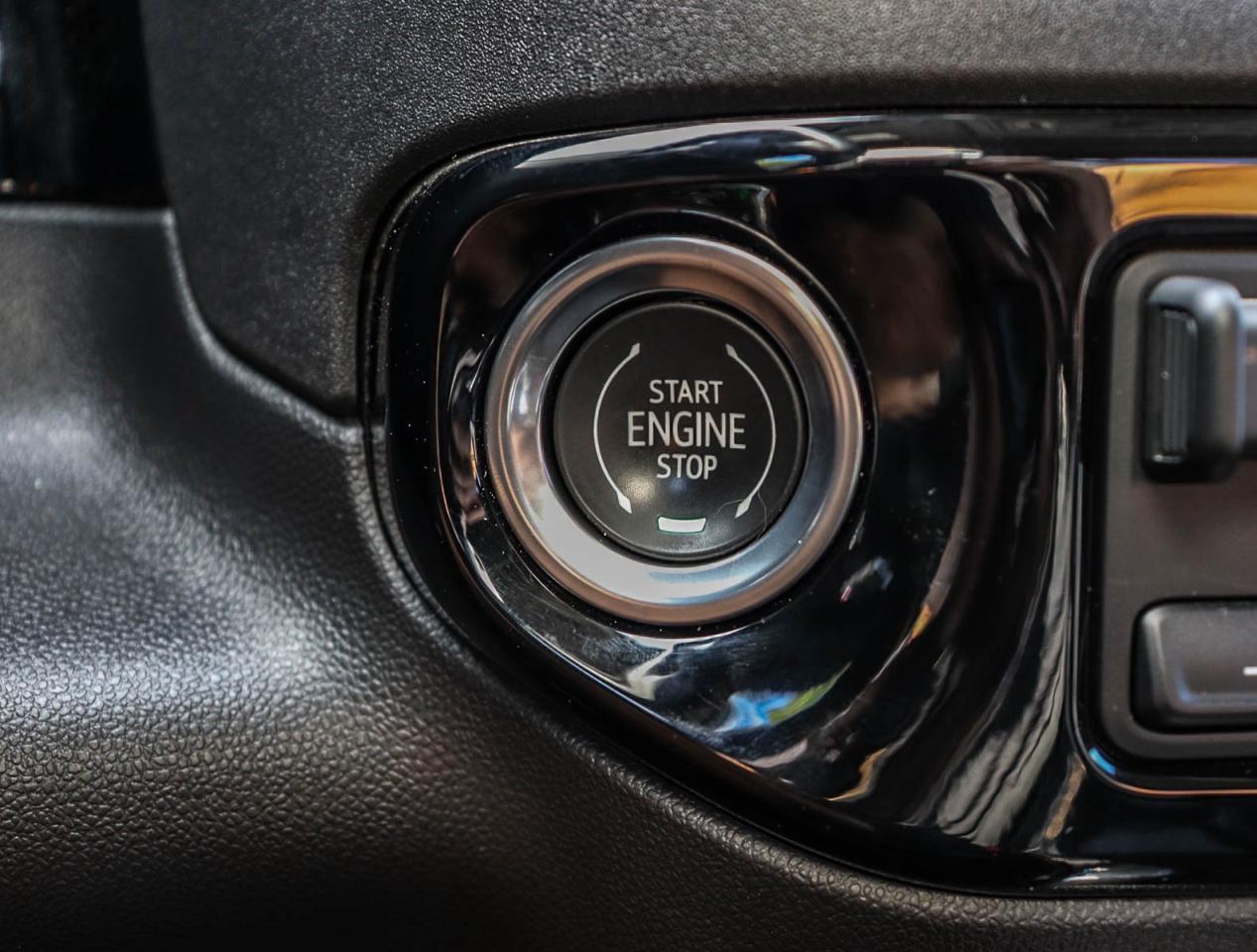 2024 GMC Sierra 1500 ELEVATION Photo