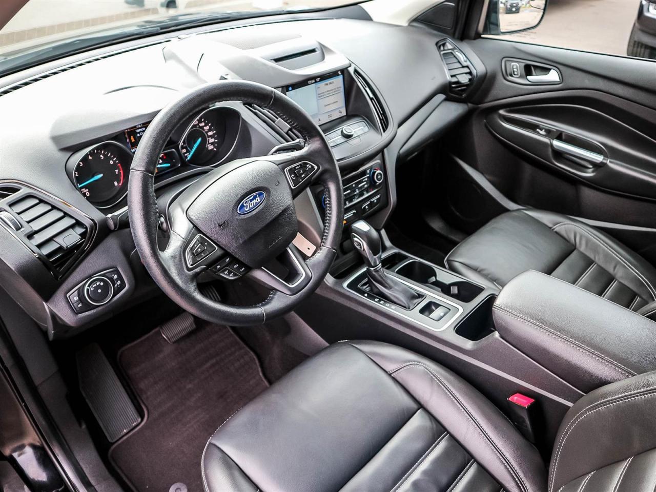 2018 Ford Escape SEL,AWD,NAV,LEATHER,PANO ROOF,NO ACCIDENT Photo