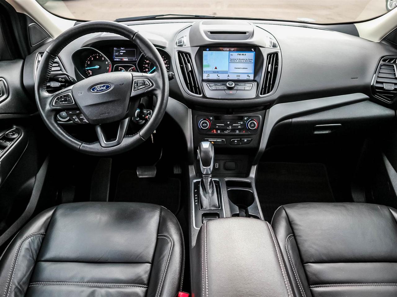 2018 Ford Escape SEL,AWD,NAV,LEATHER,PANO ROOF,NO ACCIDENT Photo