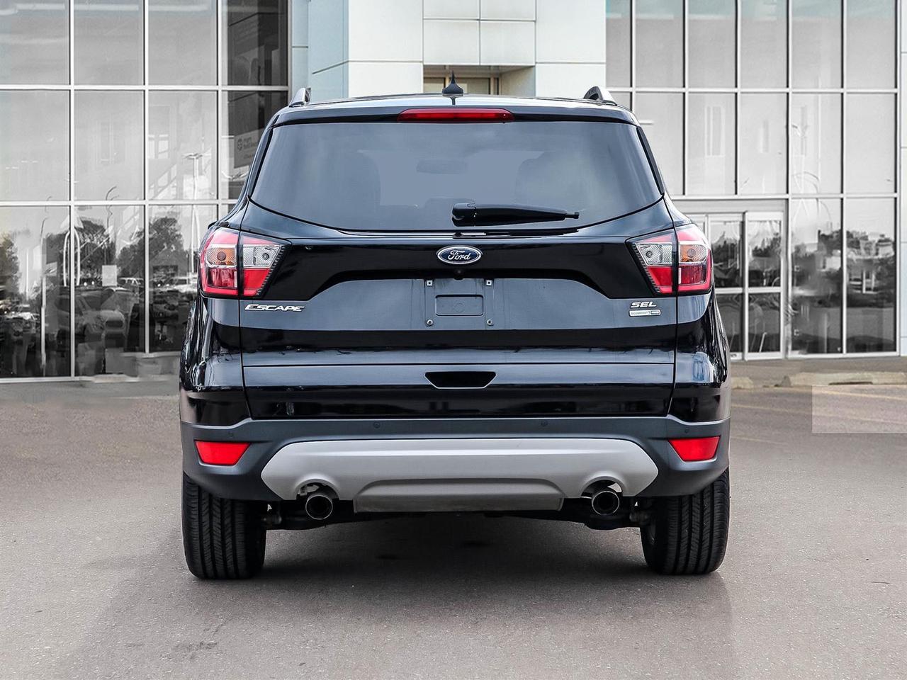 2018 Ford Escape SEL,AWD,NAV,LEATHER,PANO ROOF,NO ACCIDENT Photo