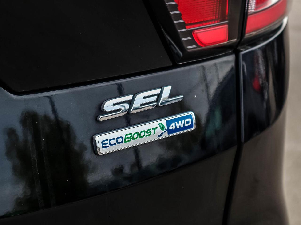 2018 Ford Escape SEL,AWD,NAV,LEATHER,PANO ROOF,NO ACCIDENT Photo