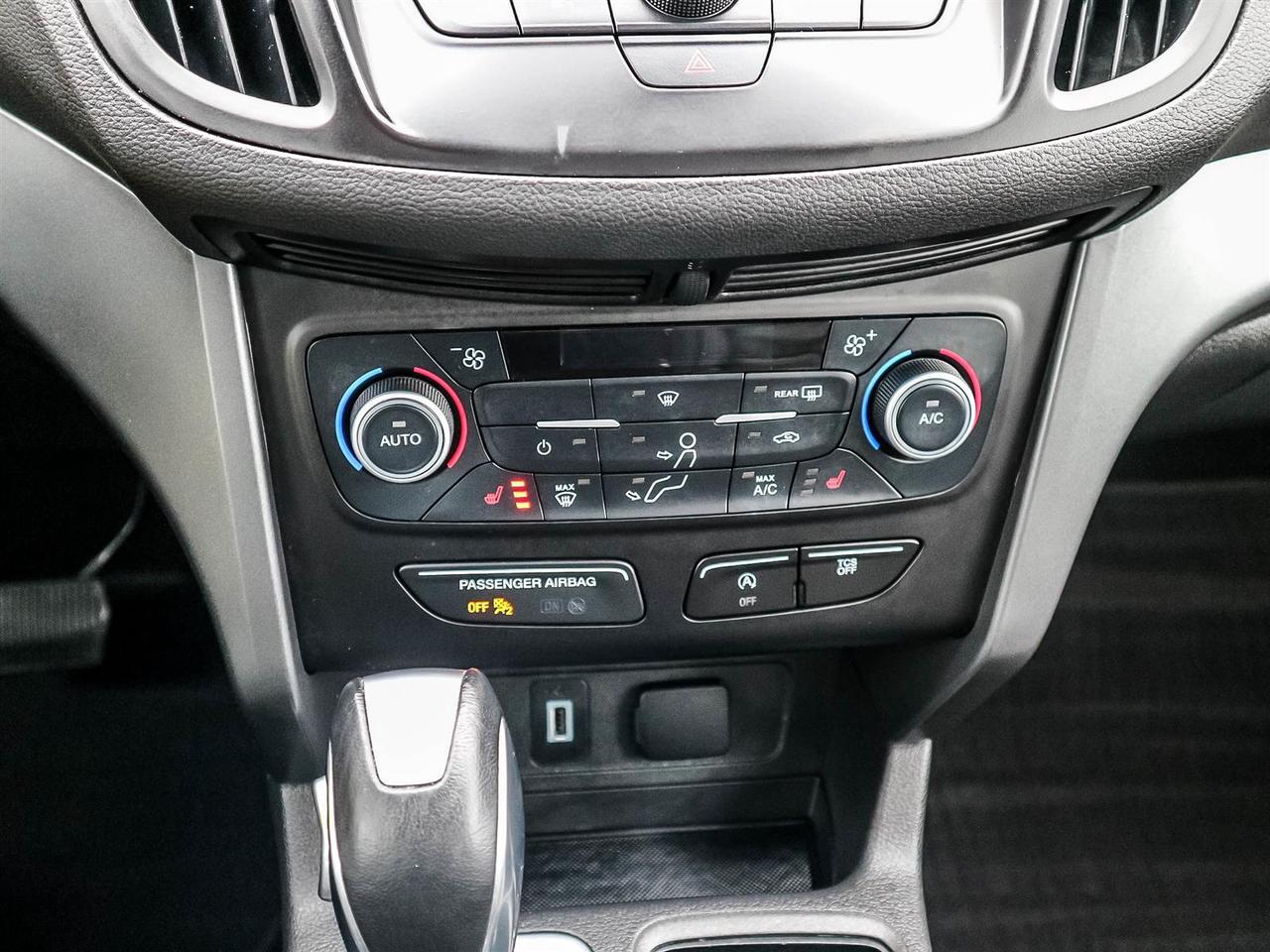 2018 Ford Escape SEL,AWD,NAV,LEATHER,PANO ROOF,NO ACCIDENT Photo