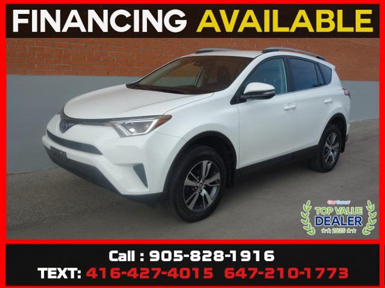 2018 Toyota RAV4 LE AWD Photo