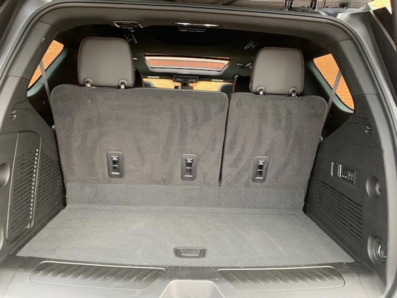 2022 GMC Yukon SLT 4X4 Photo