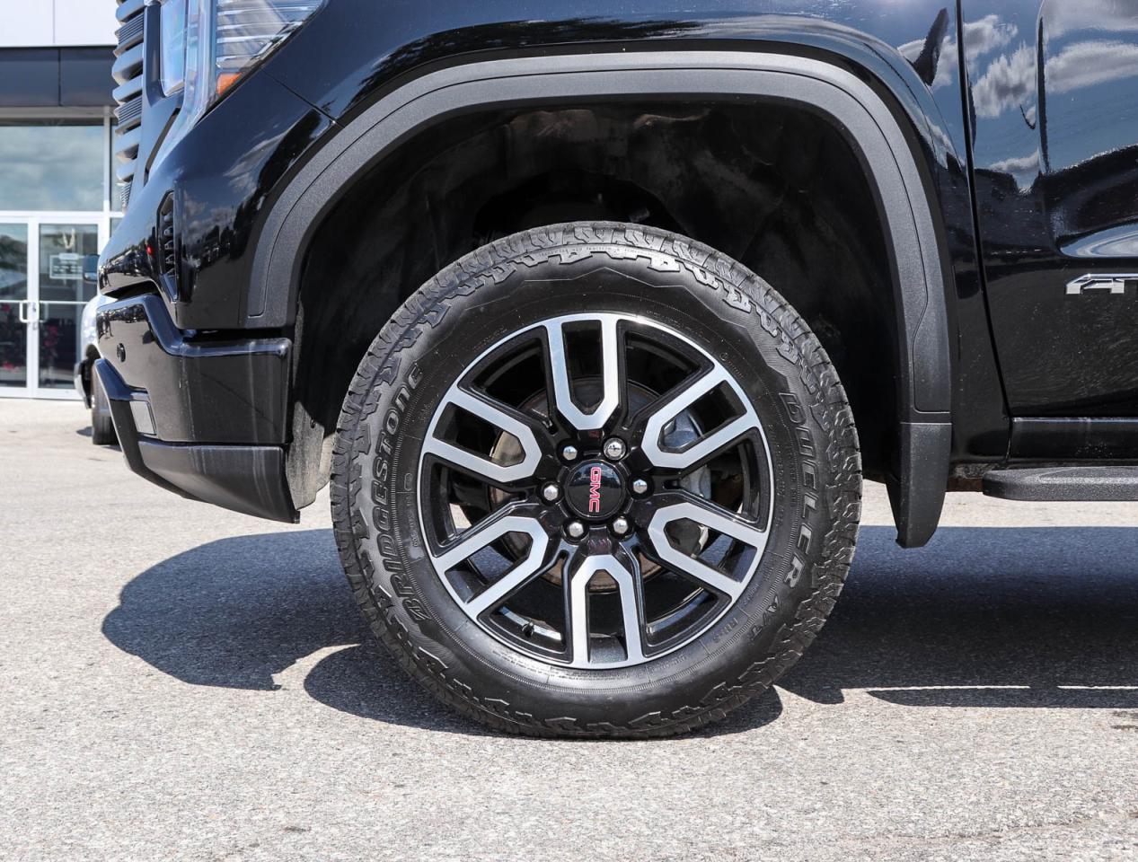 2025 GMC Sierra 1500 AT4 Photo