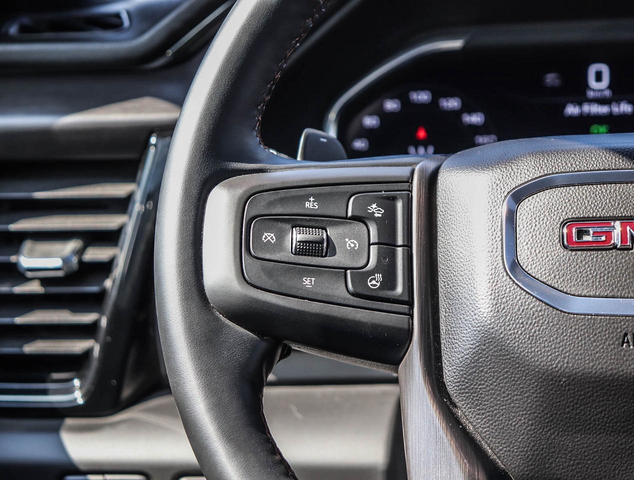 2025 GMC Sierra 1500 AT4 Photo