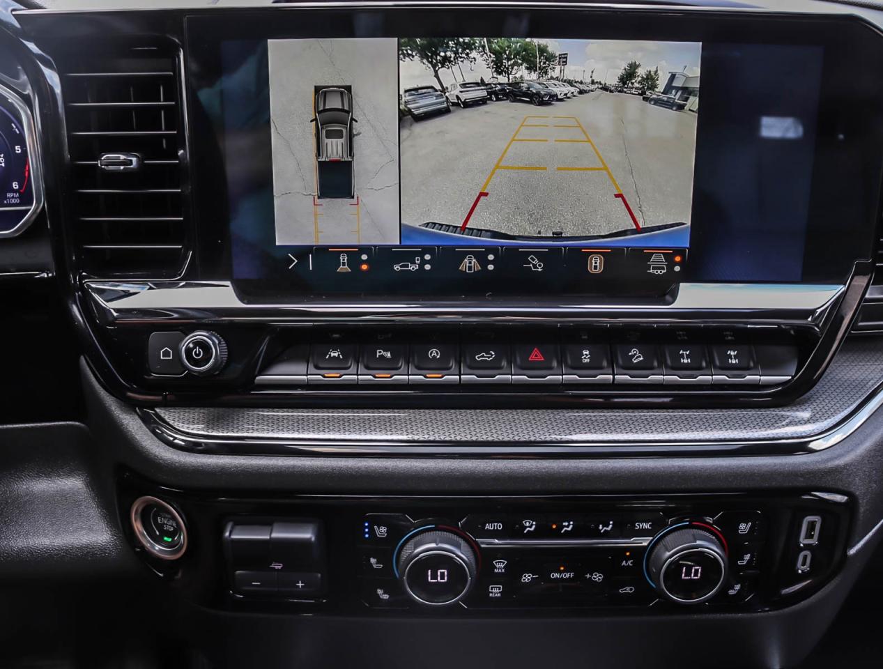 2024 Chevrolet Silverado 1500 ZR2 Photo