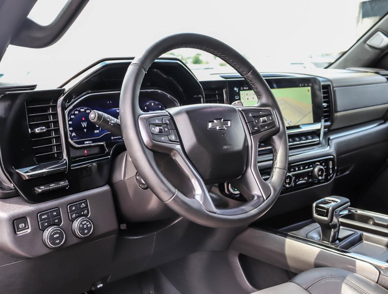 2024 Chevrolet Silverado 1500 ZR2 Photo