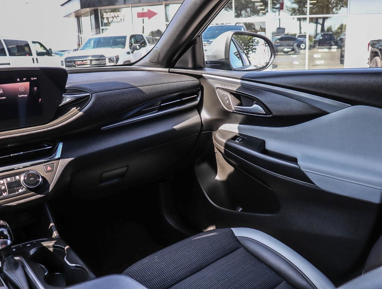 2024 Buick Envista Preferred Photo