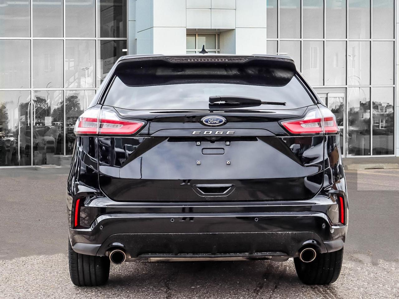 2021 Ford Edge ST Line Photo3