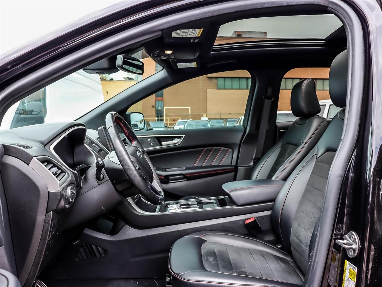 2021 Ford Edge ST Line Photo