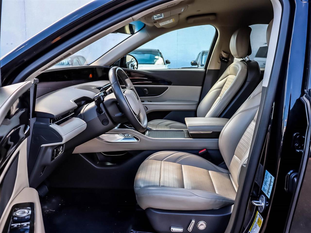 2024 Lincoln Nautilus RESERVE Photo