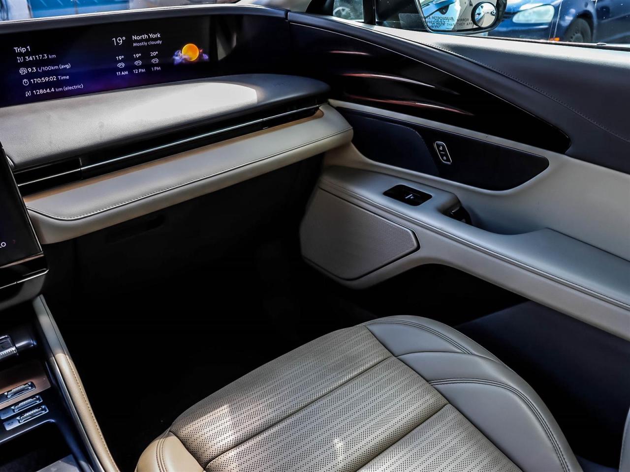 2024 Lincoln Nautilus RESERVE Photo