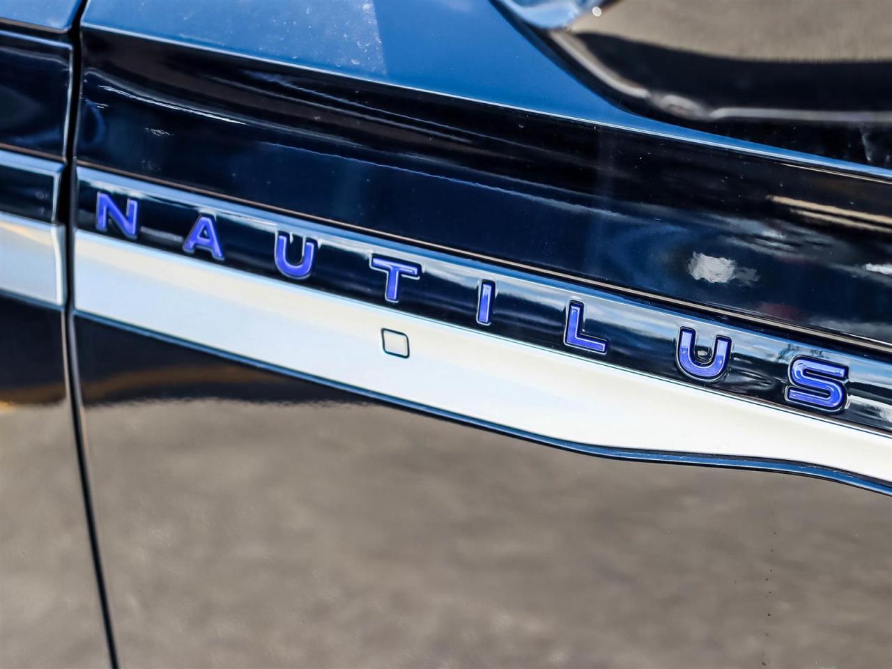 2024 Lincoln Nautilus RESERVE Photo