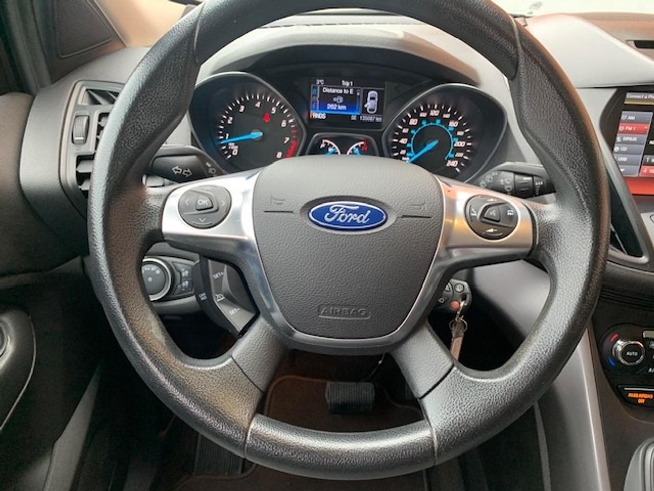 2015 Ford Escape SE Photo