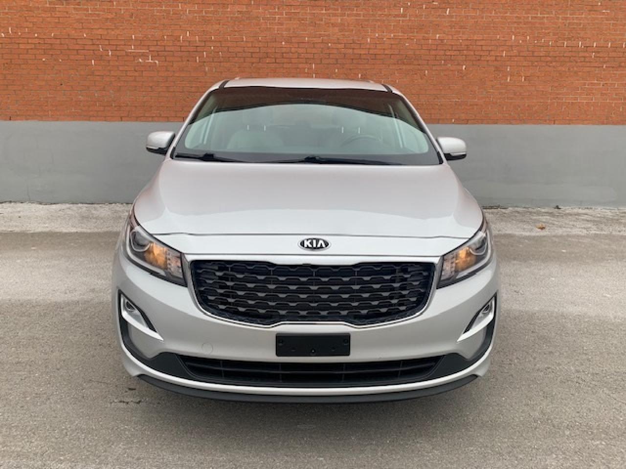 2021 Kia Sedona LX+ Photo