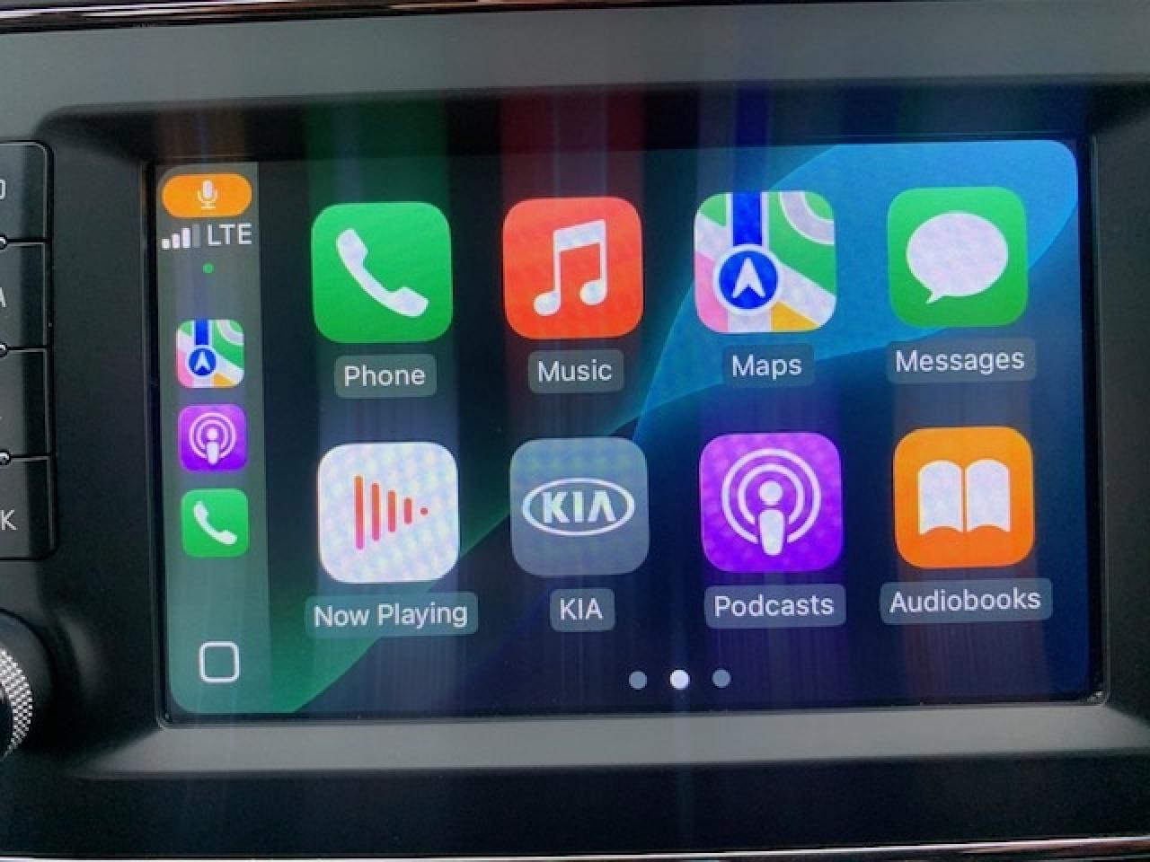 2021 Kia Sedona LX+ Photo