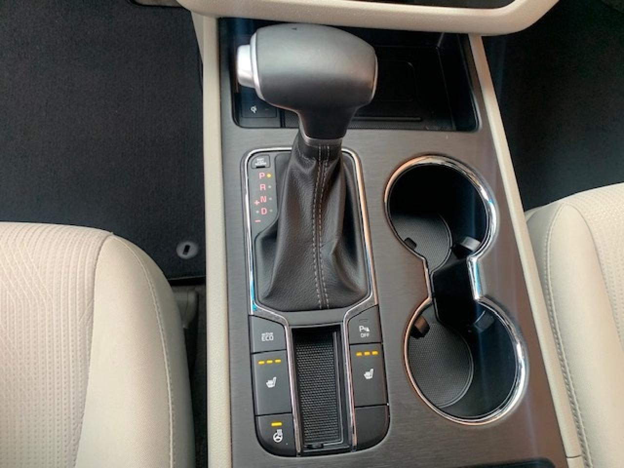 2021 Kia Sedona LX+ Photo