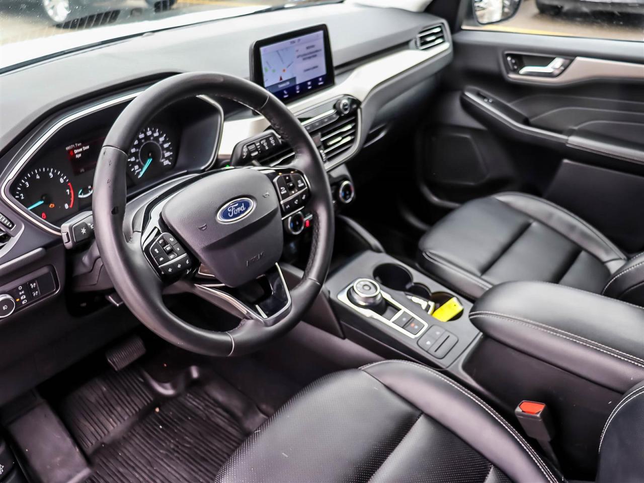 2022 Ford Escape SEL Photo